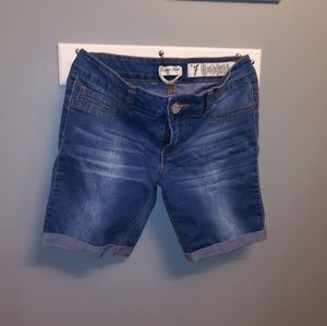 Cuffed denim jean shorts